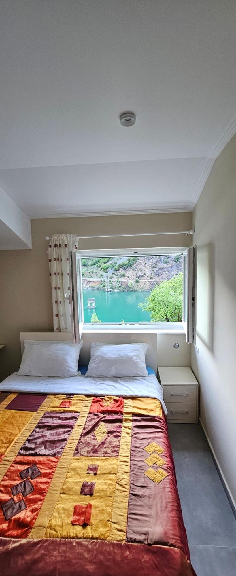 Koman_Lakeview_Apartments Shkodër Eksteriør bilde